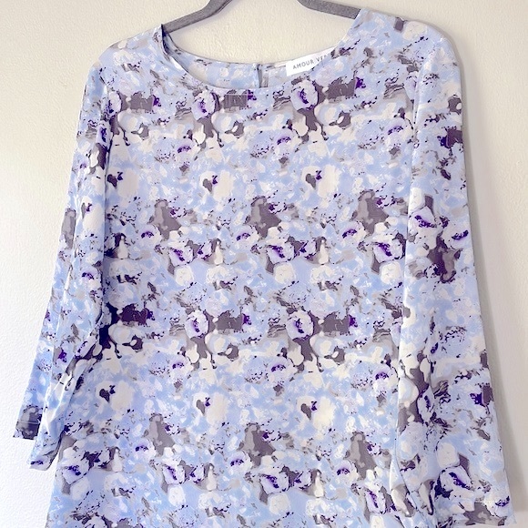 AMOUR VERT Silk Sandrine Floral Painted Shift Dress - Picture 6 of 16